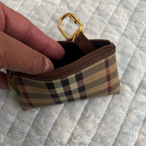 VINTAGE BURBERRY Unisex Coin/Key case. Nova check pattern - Picture 15 of 16